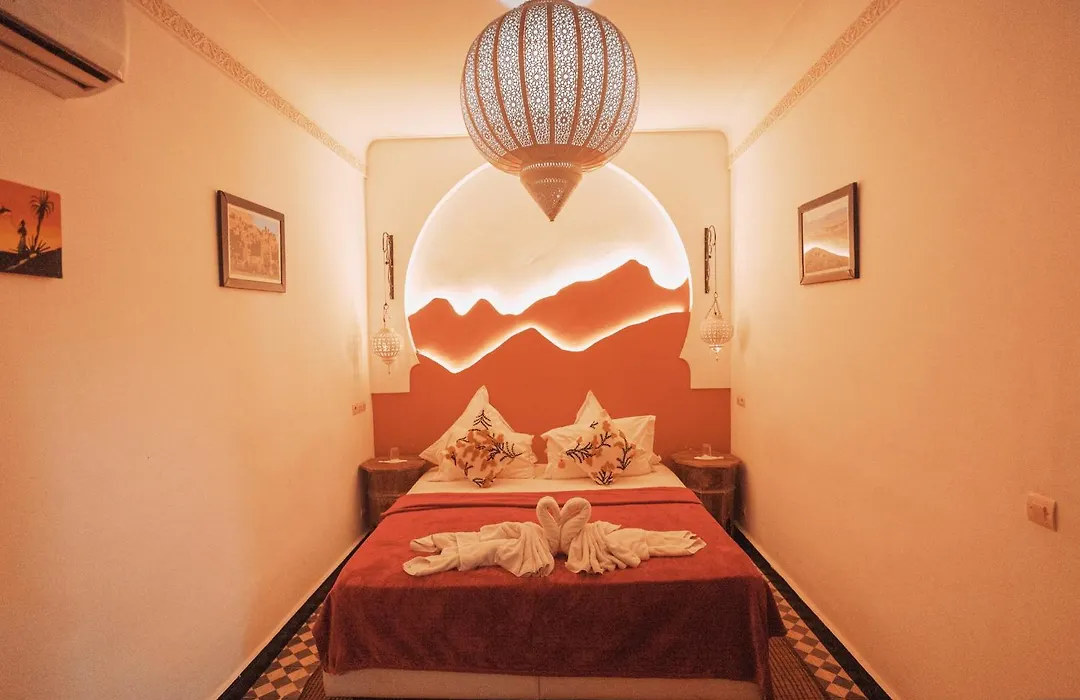 Riad New Moon-1